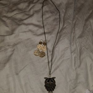 Necklace and earrings